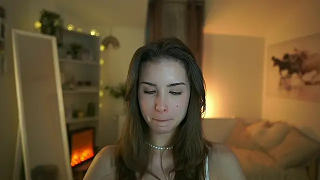Snapshot of Abella_Danger_X chatting on February 20, 2025, 4:47 pm Abella Danger X online show from February 20, 2025, 4:47 pm