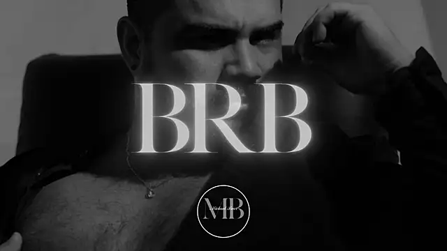 Snapshot of MichaelBear_ chatting on February 27, 2026, 1:22 pm MichaelBear online show from February 27, 2026, 1:22 pm