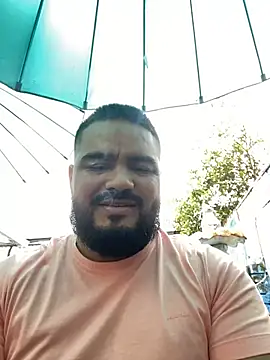Snapshot of MichaelBear_ chatting on March 10, 2025, 12:28 pm MichaelBear online show from March 10, 2025, 12:28 pm