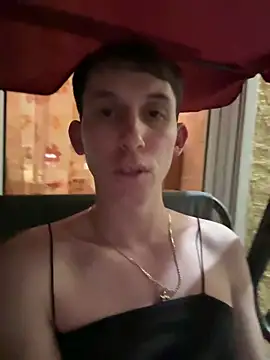 alex2p12 online show from June 16, 2026, 9:59 pm