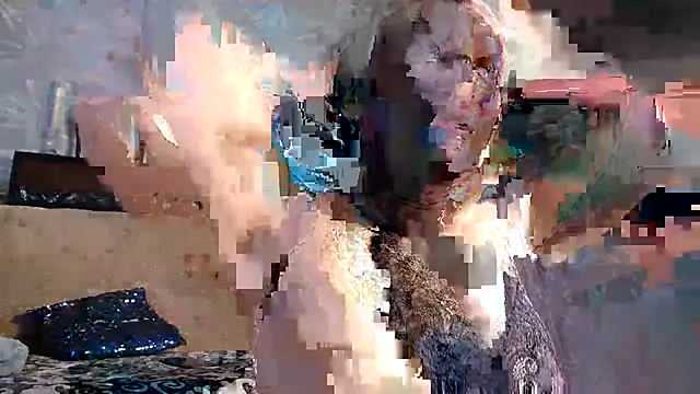 Ria 23 online show from November 17, 2025, 2:04 am