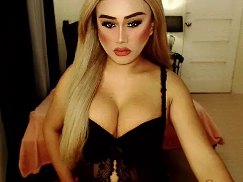 Snapshot of MISTRESS_OF_EVILCUMxx chatting on March 17, 2025, 7:48 pm MISTRESS OF EVILCUMxx online show from March 17, 2025, 7:48 pm
