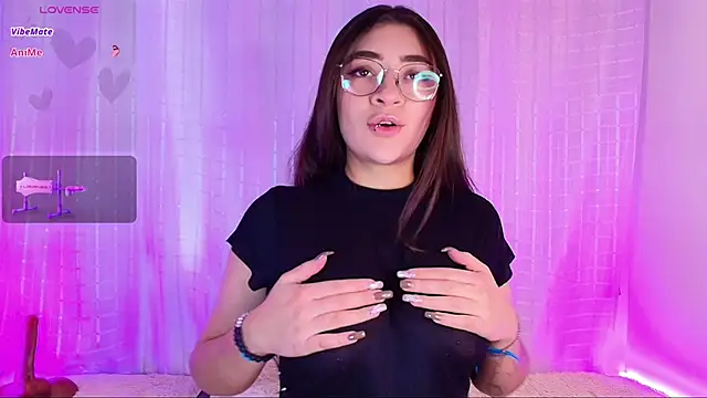 Snapshot of Samii_Evans chatting on March 1, 2025, 6:54 pm Samii Evans online show from March 1, 2025, 6:54 pm