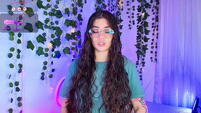 Snapshot of Samii_Evans chatting on November 27, 2025, 6:58 am Samii Evans online show from November 27, 2025, 6:58 am