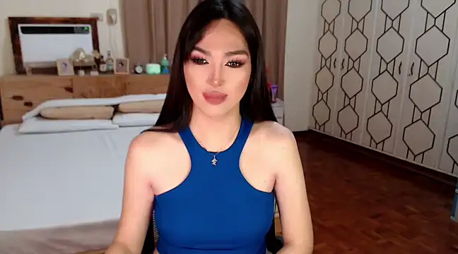 Snapshot of LoveMarieFoxxx chatting on February 17, 2025, 9:10 pm LoveMarieFoxxx online show from February 17, 2025, 9:10 pm