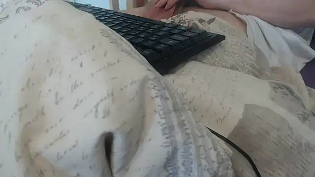 Snapshot of VASKOS178 chatting on February 1, 2026, 10:46 am VASKOS178 online show from February 1, 2026, 10:46 am