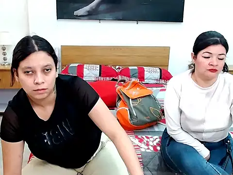 MaloryAndLuna online show from October 20, 2025, 12:06 pm