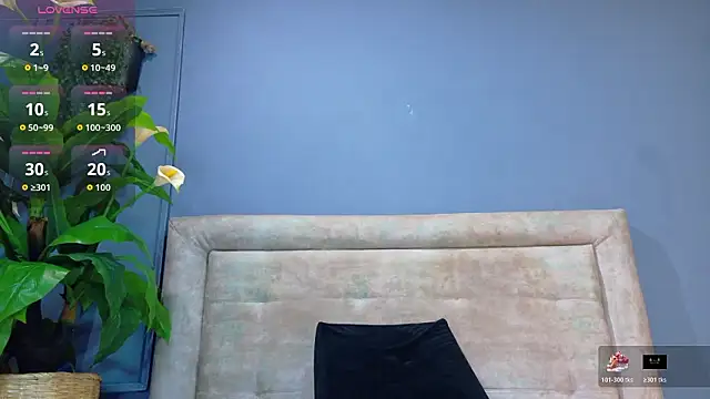 Snapshot of nicol_snow chatting on February 19, 2026, 1:30 pm nicol snow online show from February 19, 2026, 1:30 pm