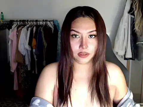 Snapshot of urqueendominant chatting on February 24, 2025, 1:13 am urqueendominant online show from February 24, 2025, 1:13 am