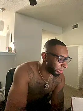 Snapshot of bosstang770 chatting on December 19, 2025, 8:44 pm bosstang770 online show from December 19, 2025, 8:44 pm