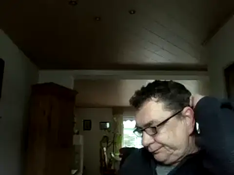 Nobbie444 online show from March 11, 2026, 12:32 pm