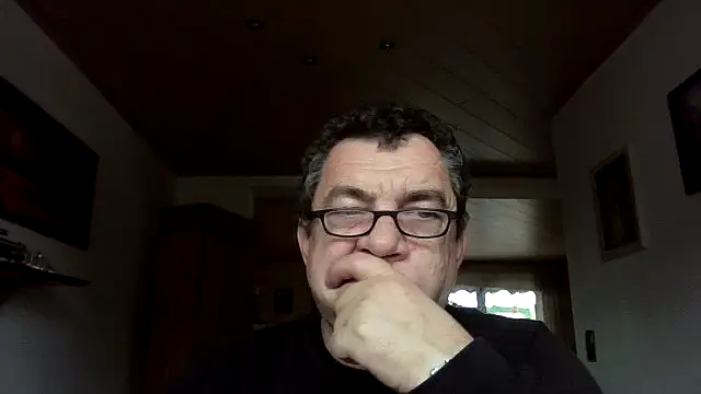 Snapshot of Nobbie444 chatting on November 13, 2025, 10:41 am Nobbie444 online show from November 13, 2025, 10:41 am