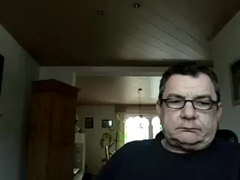 Snapshot of Nobbie444 chatting on February 28, 2026, 12:05 pm Nobbie444 online show from February 28, 2026, 12:05 pm