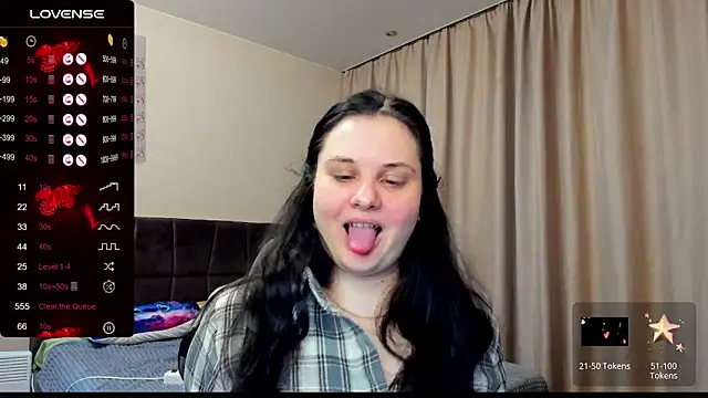 AlanaBrox online show from November 6, 2025, 7:40 pm