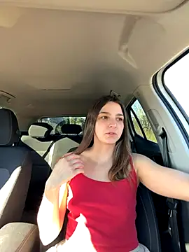 Snapshot of DoriDeluxe66 chatting on November 29, 2025, 10:04 am DoriDeluxe66 online show from November 29, 2025, 10:04 am