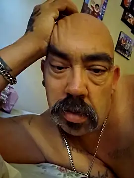 Snapshot of Smalldick805 chatting on September 11, 2025, 2:39 pm Smalldick805 online show from September 11, 2025, 2:39 pm