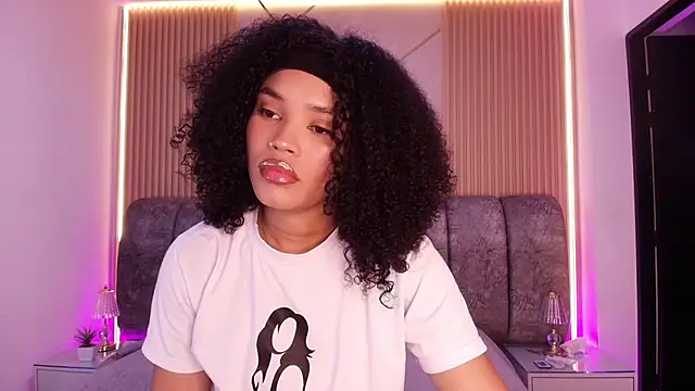 naia blessed online show from April 14, 2026, 7:19 pm