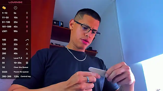 Snapshot of _John_Boy_ chatting on October 7, 2025, 7:15 pm John Boy online show from October 7, 2025, 7:15 pm