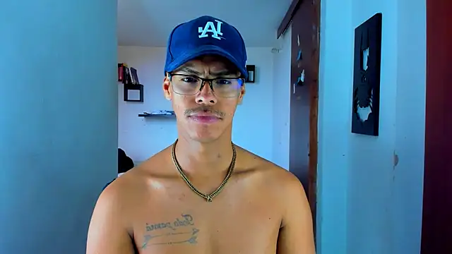 Snapshot of _John_Boy_ chatting on February 24, 2025, 10:03 pm John Boy online show from February 24, 2025, 10:03 pm