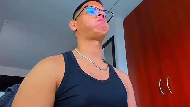 Snapshot of _John_Boy_ chatting on November 13, 2025, 7:07 pm John Boy online show from November 13, 2025, 7:07 pm