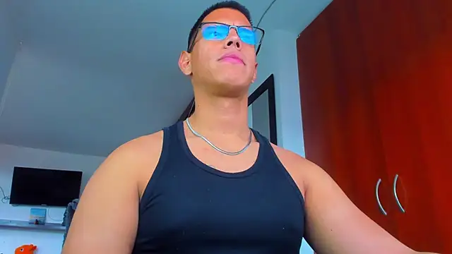 Snapshot of _John_Boy_ chatting on November 18, 2025, 8:23 pm John Boy online show from November 18, 2025, 8:23 pm