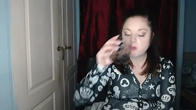 Snapshot of ryhhnnagold99 chatting on November 11, 2025, 6:25 pm ryhhnnagold99 online show from November 11, 2025, 6:25 pm