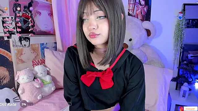 mia angel  online show from December 19, 2025, 9:39 pm