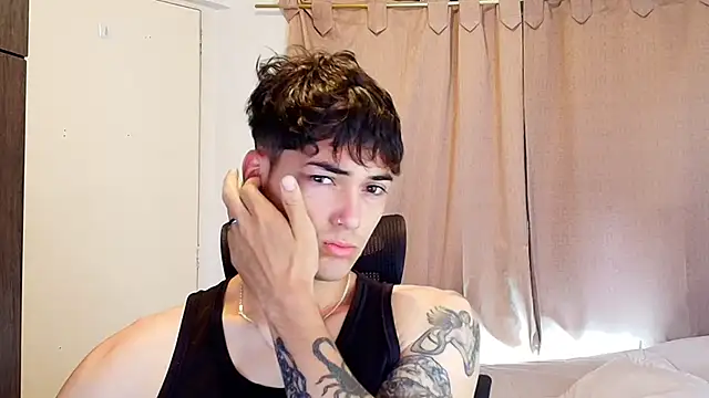 Snapshot of jimmy_class chatting on November 28, 2025, 3:56 pm jimmy class online show from November 28, 2025, 3:56 pm