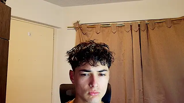 Snapshot of jimmy_class chatting on December 17, 2025, 8:58 pm jimmy class online show from December 17, 2025, 8:58 pm