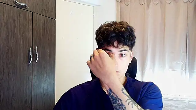 Snapshot of jimmy_class chatting on November 12, 2025, 4:11 pm jimmy class online show from November 12, 2025, 4:11 pm