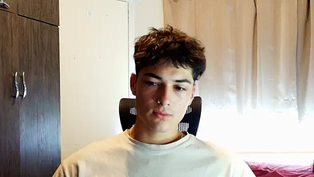 Snapshot of jimmy_class chatting on February 7, 2026, 11:35 pm jimmy class online show from February 7, 2026, 11:35 pm