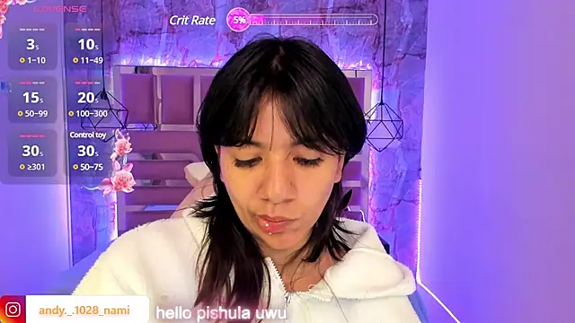 Snapshot of Nami_usagi chatting on February 4, 2025, 12:44 pm Nami usagi online show from February 4, 2025, 12:44 pm