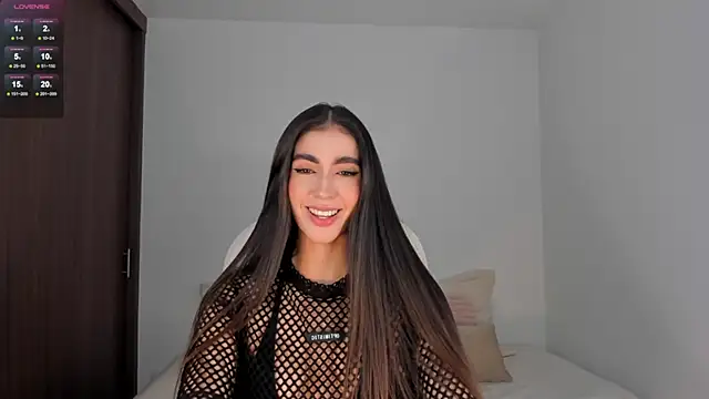 RebeccaBaxter online show from February 26, 2025, 1:36 am