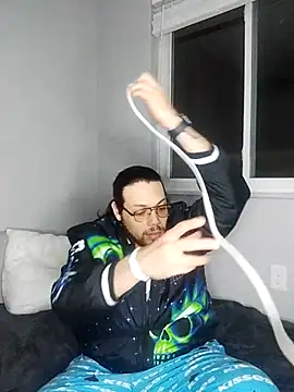 lucasgalacticman online show from February 23, 2025, 11:22 am