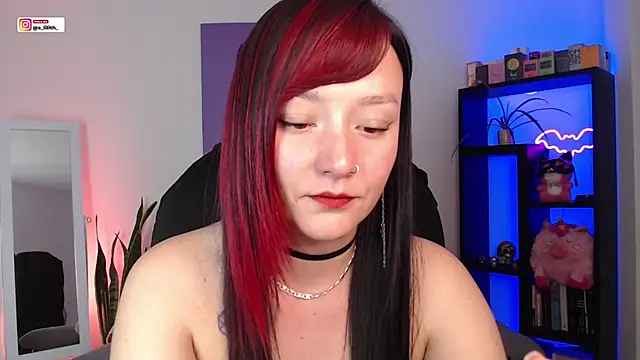S Lilith  online show from May 16, 2026, 12:09 am