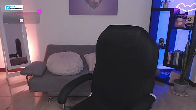 Snapshot of S_Lilith_ chatting on January 10, 2026, 11:55 pm S Lilith online show from January 10, 2026, 11:55 pm