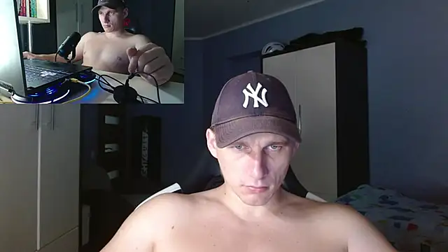 Snapshot of PoliglotJoe chatting on October 16, 2025, 6:27 pm PoliglotJoe online show from October 16, 2025, 6:27 pm