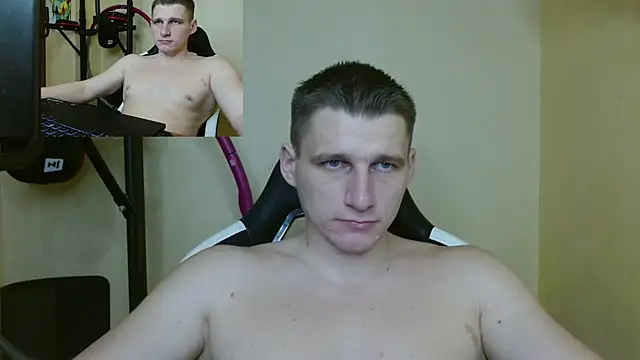 Snapshot of PoliglotJoe chatting on December 31, 2024, 12:32 am PoliglotJoe online show from December 31, 2024, 12:32 am