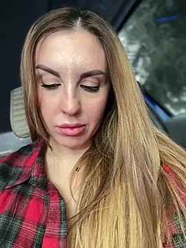 Kalli Fornia online show from February 6, 2026, 9:49 am