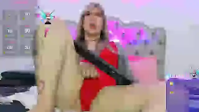 Snapshot of saammii_ chatting on December 8, 2024, 12:46 am saammii online show from December 8, 2024, 12:46 am