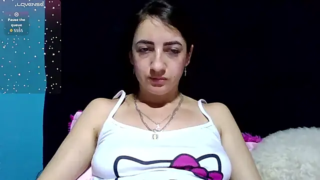 Snapshot of Salo_Heaven chatting on November 6, 2025, 1:42 am Salo Heaven online show from November 6, 2025, 1:42 am