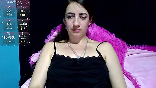 Snapshot of Salo_Heaven chatting on November 11, 2025, 2:17 am Salo Heaven online show from November 11, 2025, 2:17 am