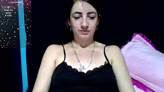 Snapshot of Salo_Heaven chatting on November 22, 2025, 2:32 am Salo Heaven online show from November 22, 2025, 2:32 am