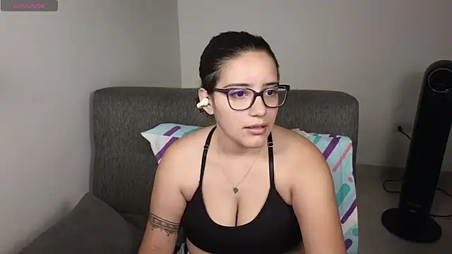 blue  moon  online show from November 8, 2025, 10:02 pm