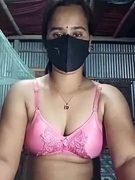 Sexy-Binita online show from March 19, 2026, 5:57 pm