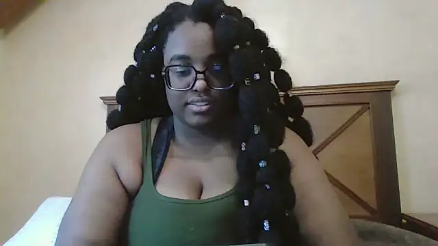 Snapshot of MissCC99 chatting on January 16, 2026, 7:18 pm MissCC99 online show from January 16, 2026, 7:18 pm