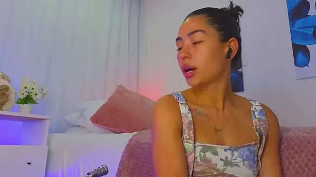 Snapshot of samantha_bss chatting on March 10, 2025, 1:54 pm samantha bss online show from March 10, 2025, 1:54 pm