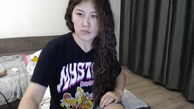 Riz girl online show from September 13, 2025, 1:55 pm