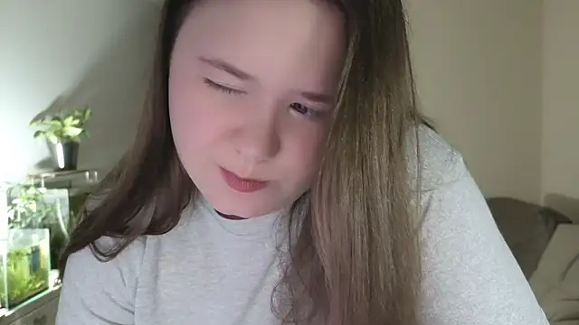 remirann  online show from March 10, 2026, 4:00 pm