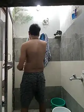 Boy Harry online show from December 3, 2025, 3:40 am